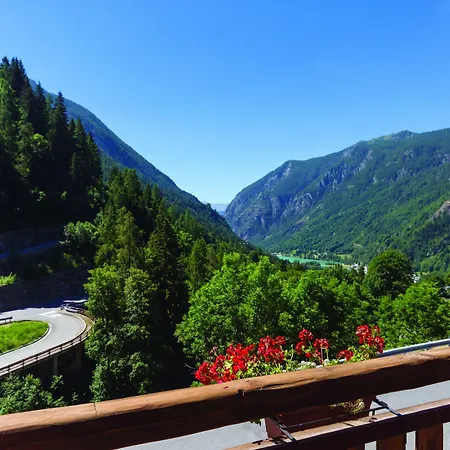 4478 Mountain Lodge-3